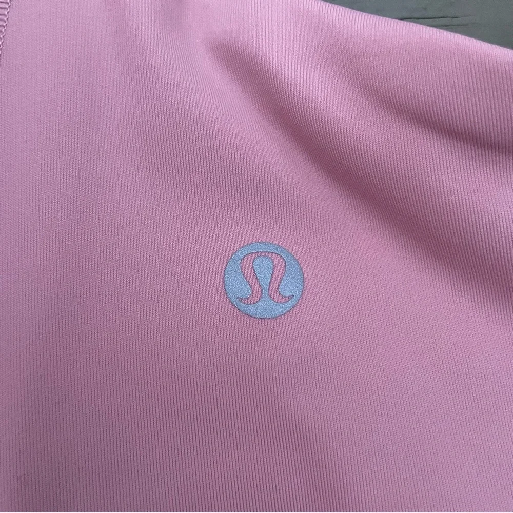Lululemon Energy Bra *High Support in Pink Puff bra size 38 DD